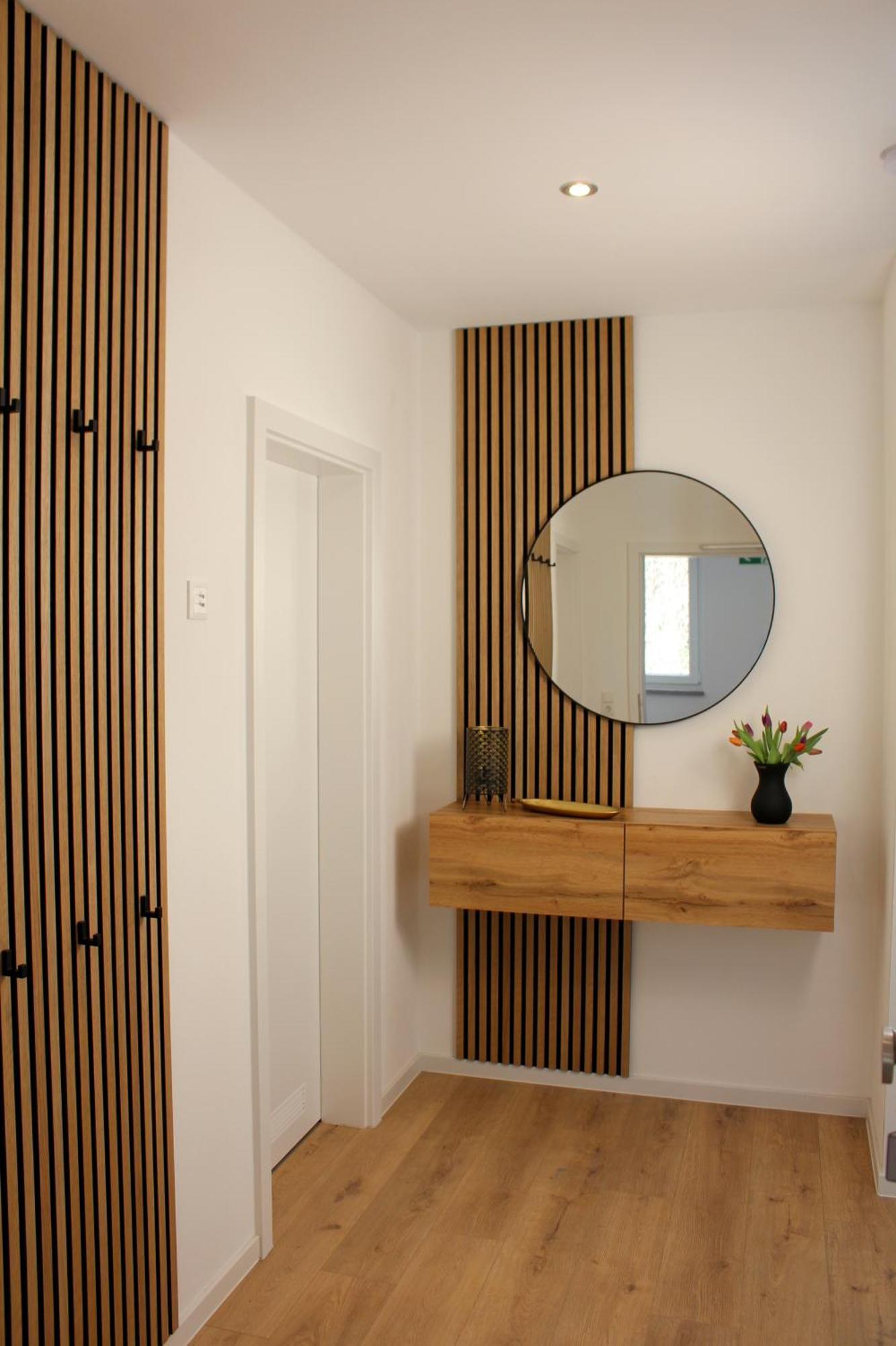 Apartment Mit Voll Ausgestatetter Kueche, Badewanne, Balkon, Parkplatz Vor Dem Haus, Ruhig Gelegen, Ada4 คูลม์บาค ภายนอก รูปภาพ