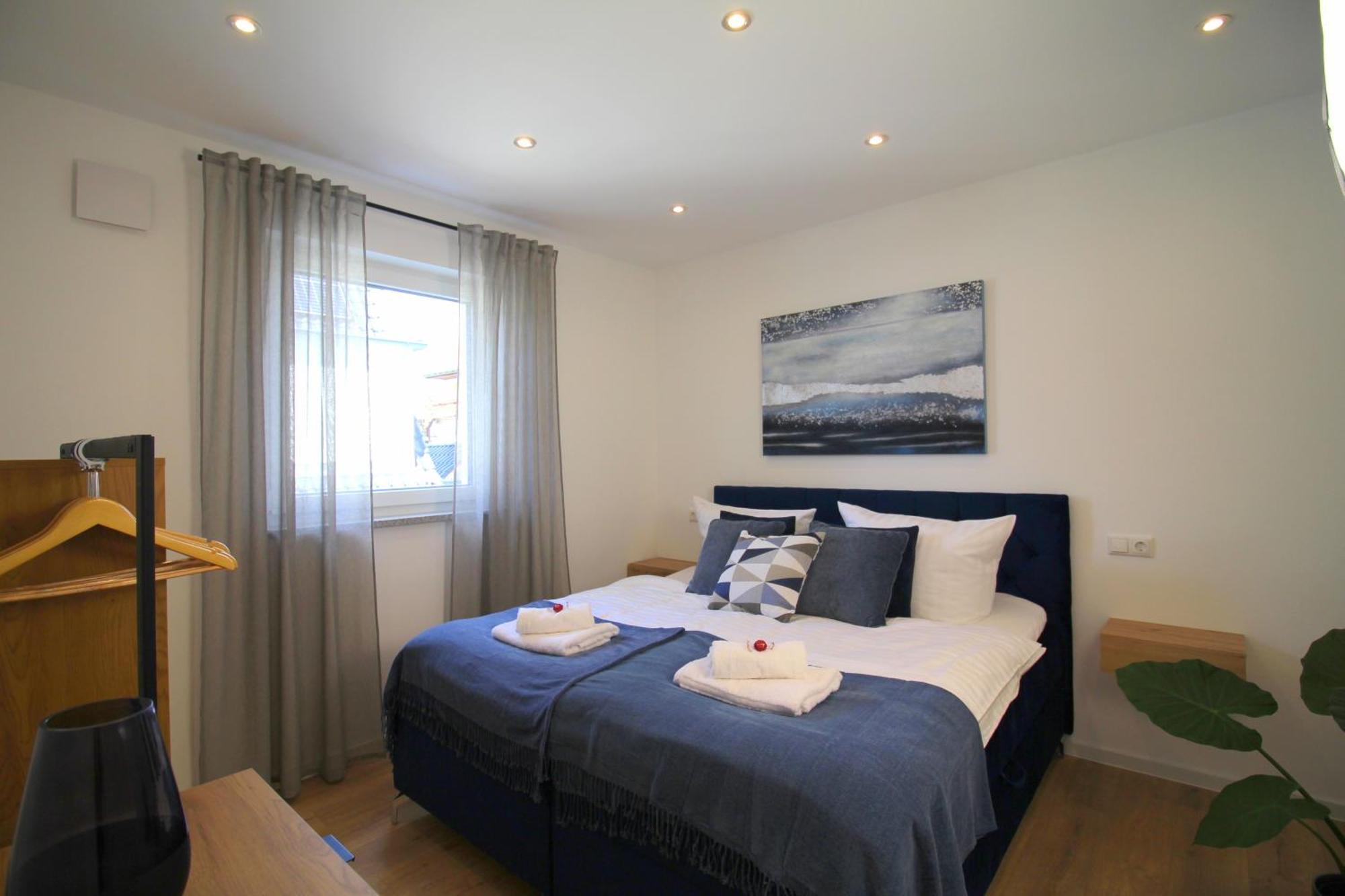 Apartment Mit Voll Ausgestatetter Kueche, Badewanne, Balkon, Parkplatz Vor Dem Haus, Ruhig Gelegen, Ada4 คูลม์บาค ภายนอก รูปภาพ