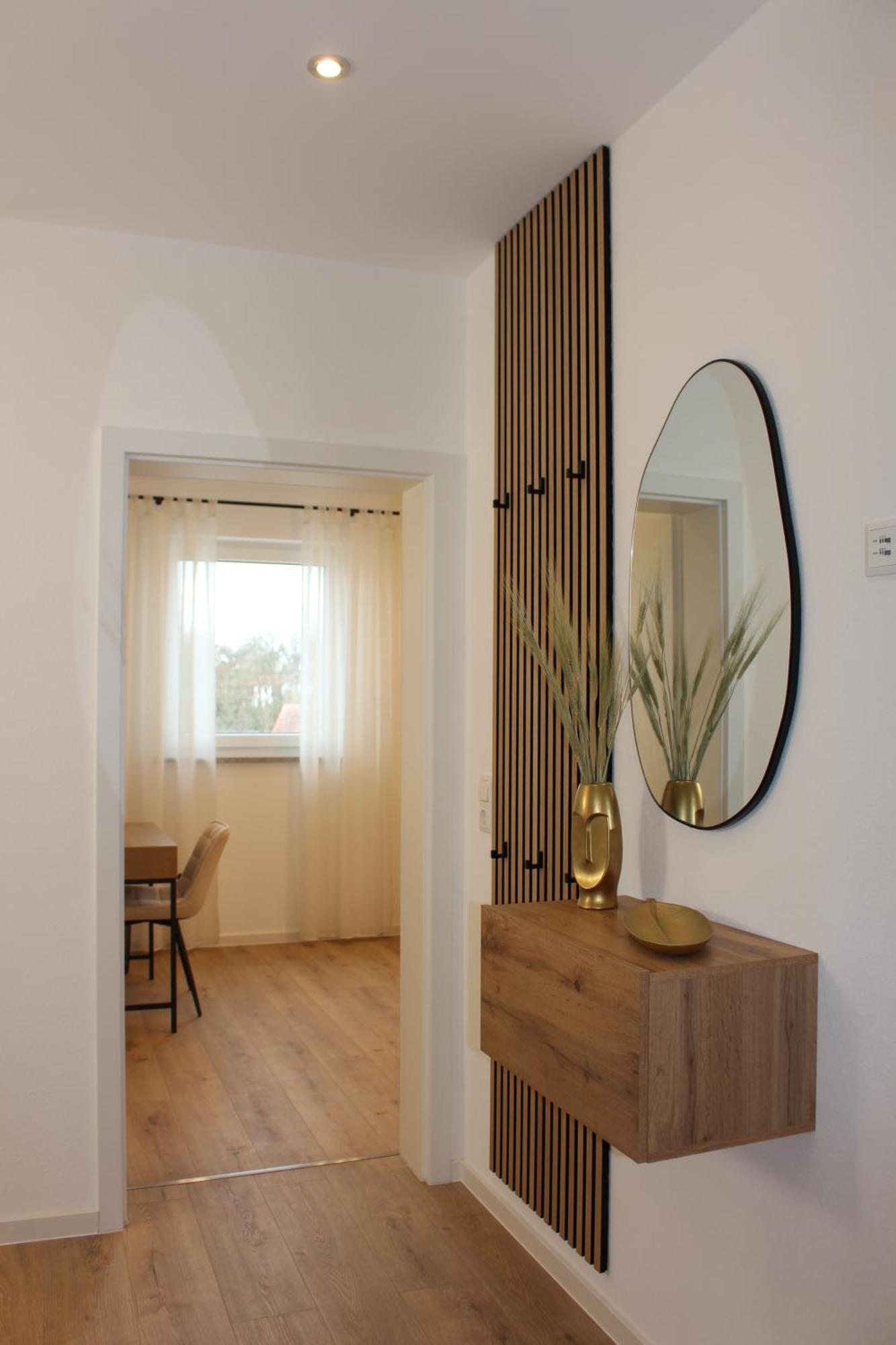 Apartment Mit Voll Ausgestatetter Kueche, Badewanne, Balkon, Parkplatz Vor Dem Haus, Ruhig Gelegen, Ada4 คูลม์บาค ภายนอก รูปภาพ